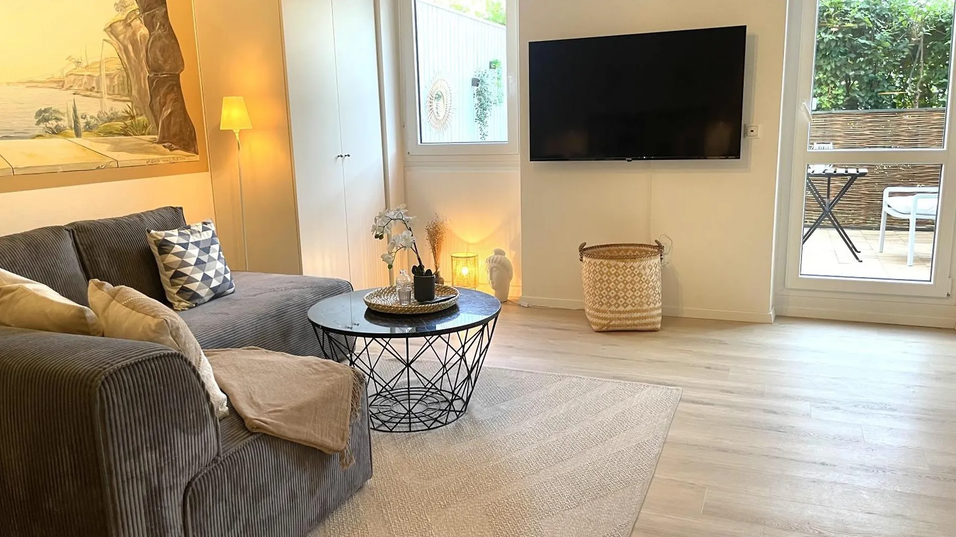 Zentral Mit Ueberdachter Terrasse Apartment Straubing